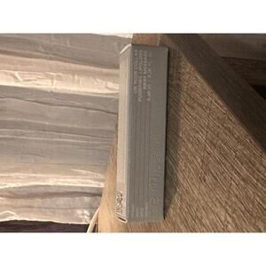 REM Beauty On Your Collar Plumping Lipgloss NIB